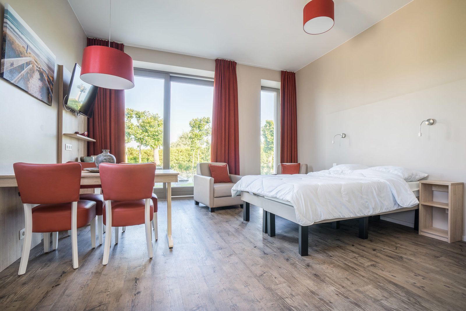 Essential Suite - 2p | Double bed - Disabled-friendly