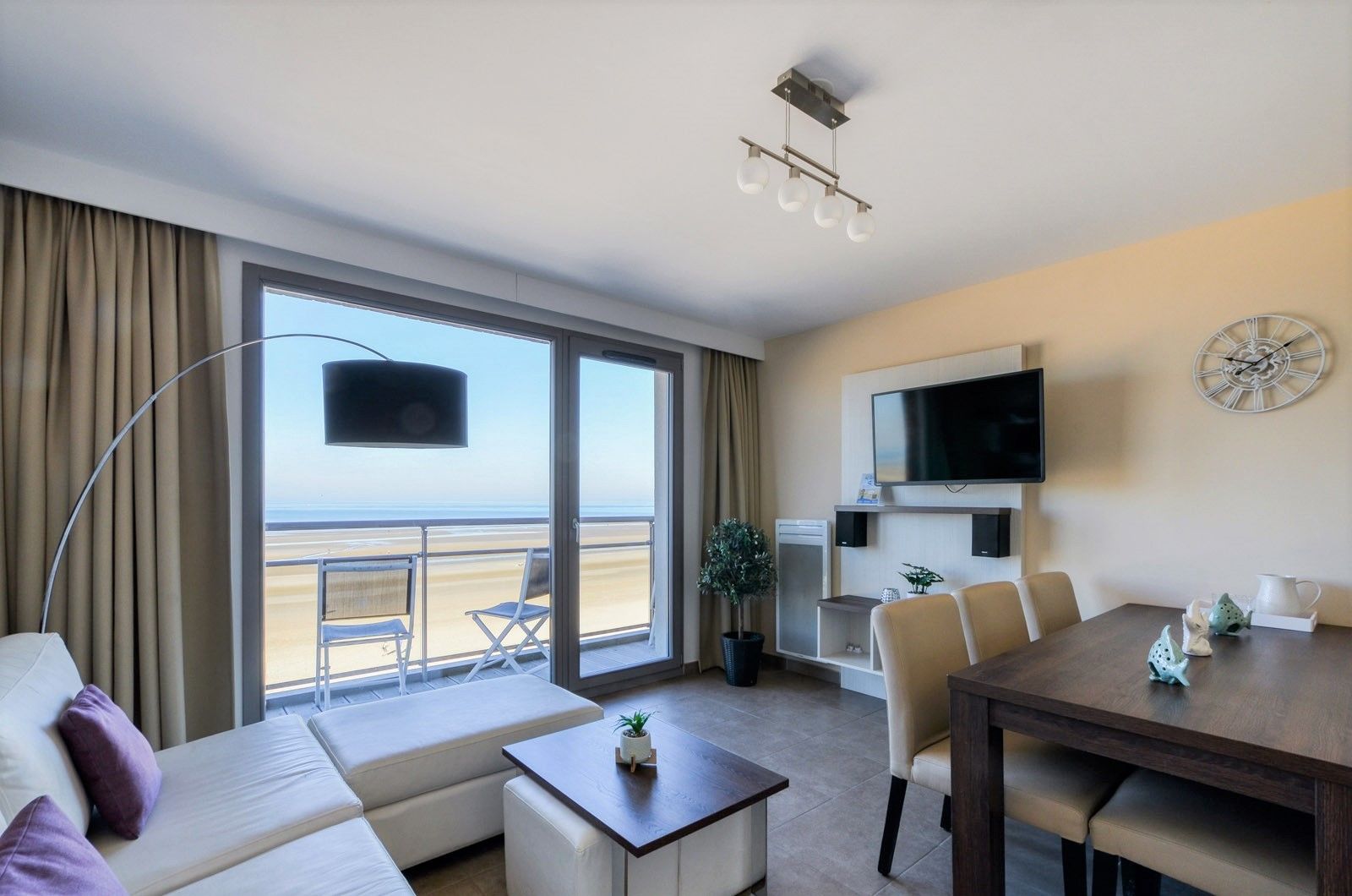 Apartment for 4 people with balcony with seaview afbeelding