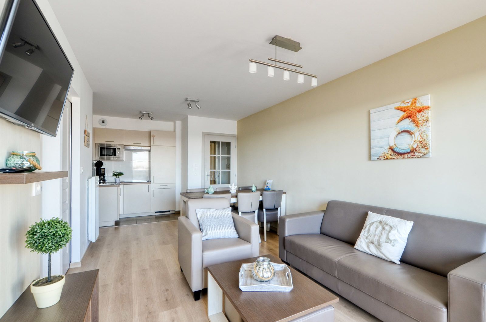 Apartment for 6 people (2 adults - 4 children) with balcony afbeelding