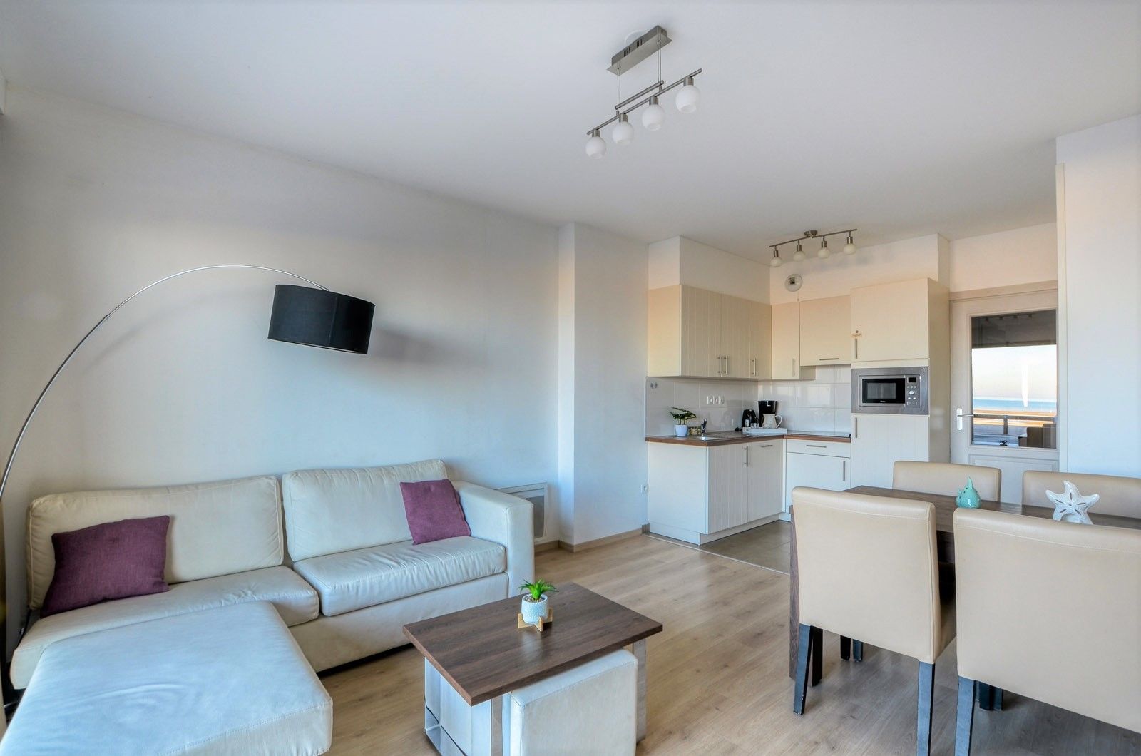 Apartment for 6 people on the ground level with sea view afbeelding