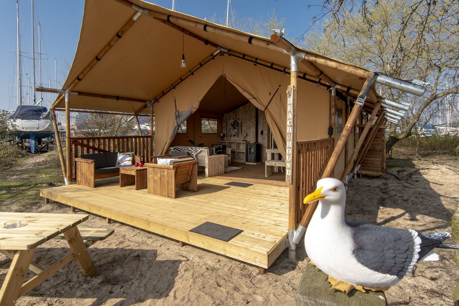 Safari-Lodge XL für 6 Personen