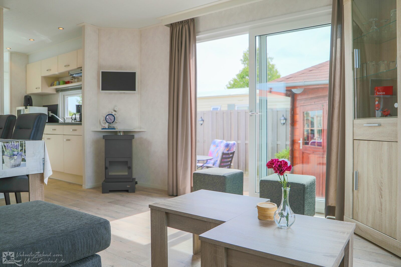 VZ677 Holiday Chalet Duif 272 Renesse