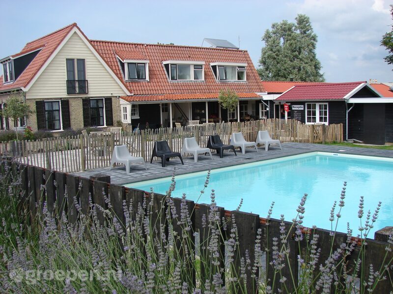 Groepsaccommodatie In Groepsaccommodatie Warns Friesland Voor 28 Personen
