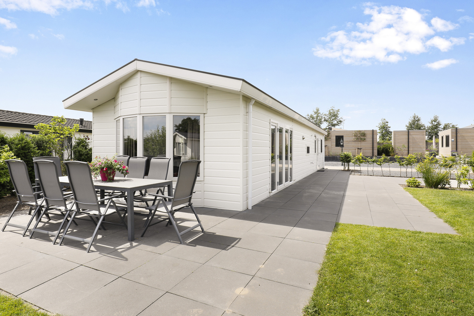 Op Vakantiepark Familiehuis Nunspeet treft u deze sfeervol ingerichte accommodatie (65 m²) aan wat staat op een ruime kavel.