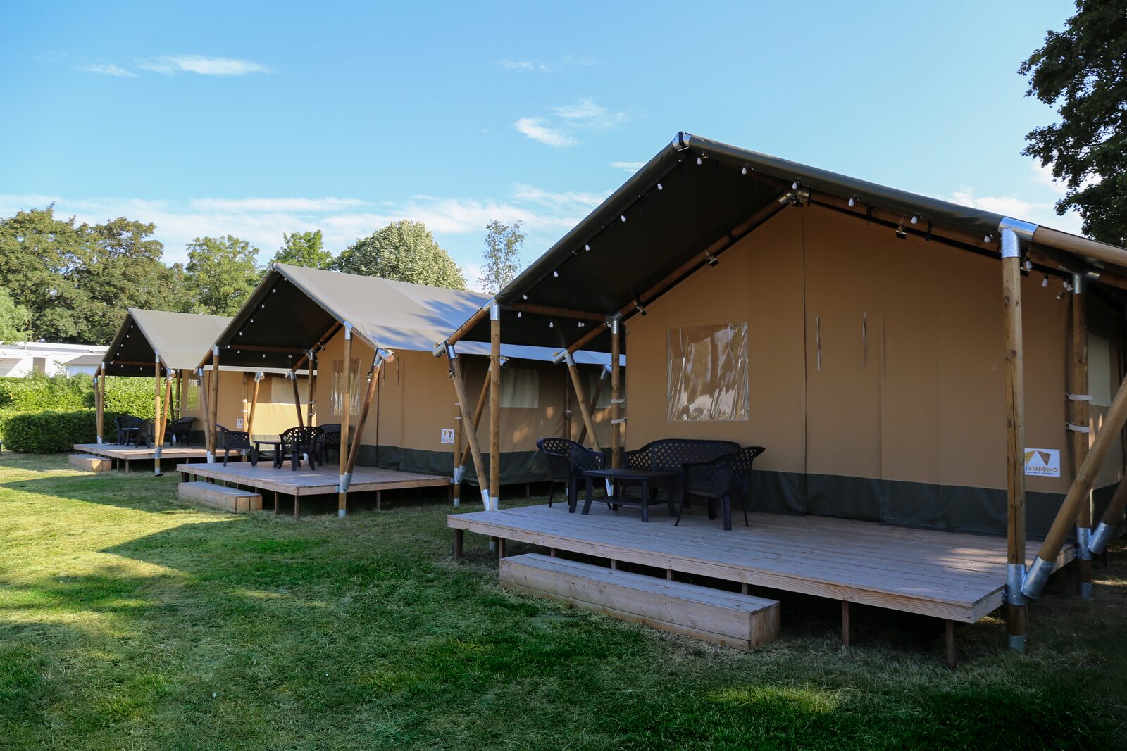 Safari tent