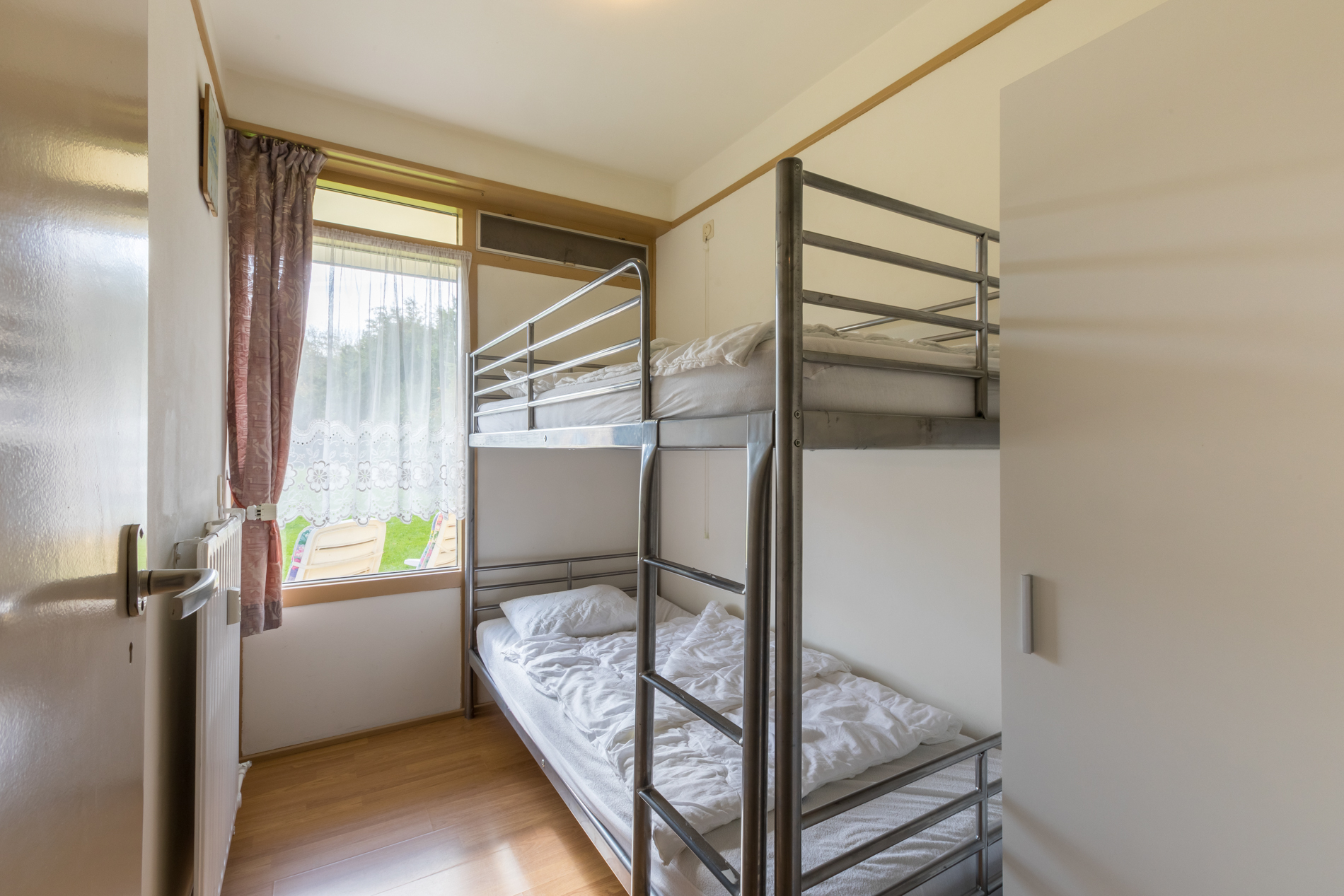 Apt - Burg. van Woelderenlaan 100-2 | Vl - Vlissingen