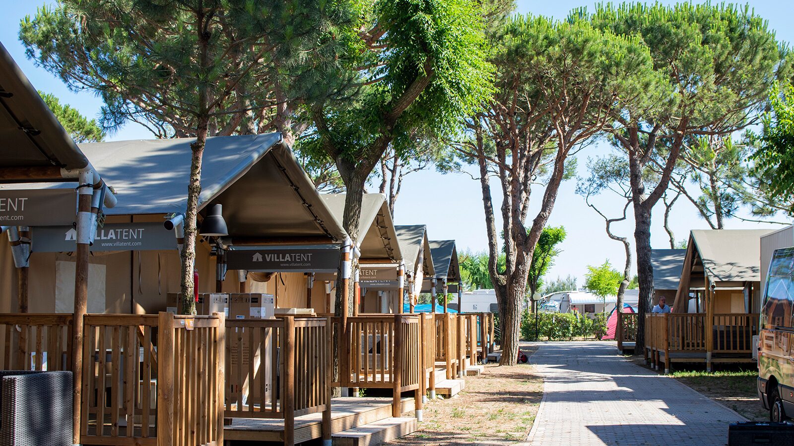 Camping Village Cavallino | Luxe con servizi XL | 4-6 Pers.