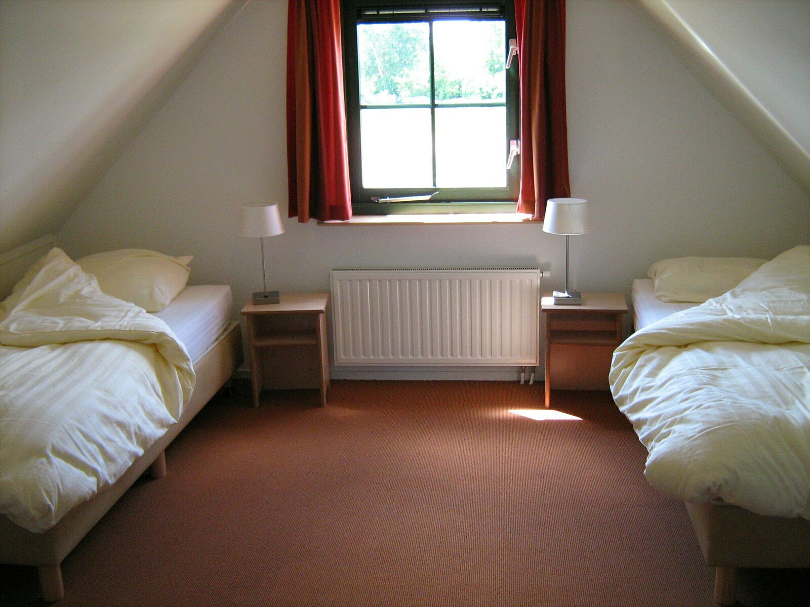 Group accommodation 'de Huiskamer' + 4 comfortable houses (28 people)