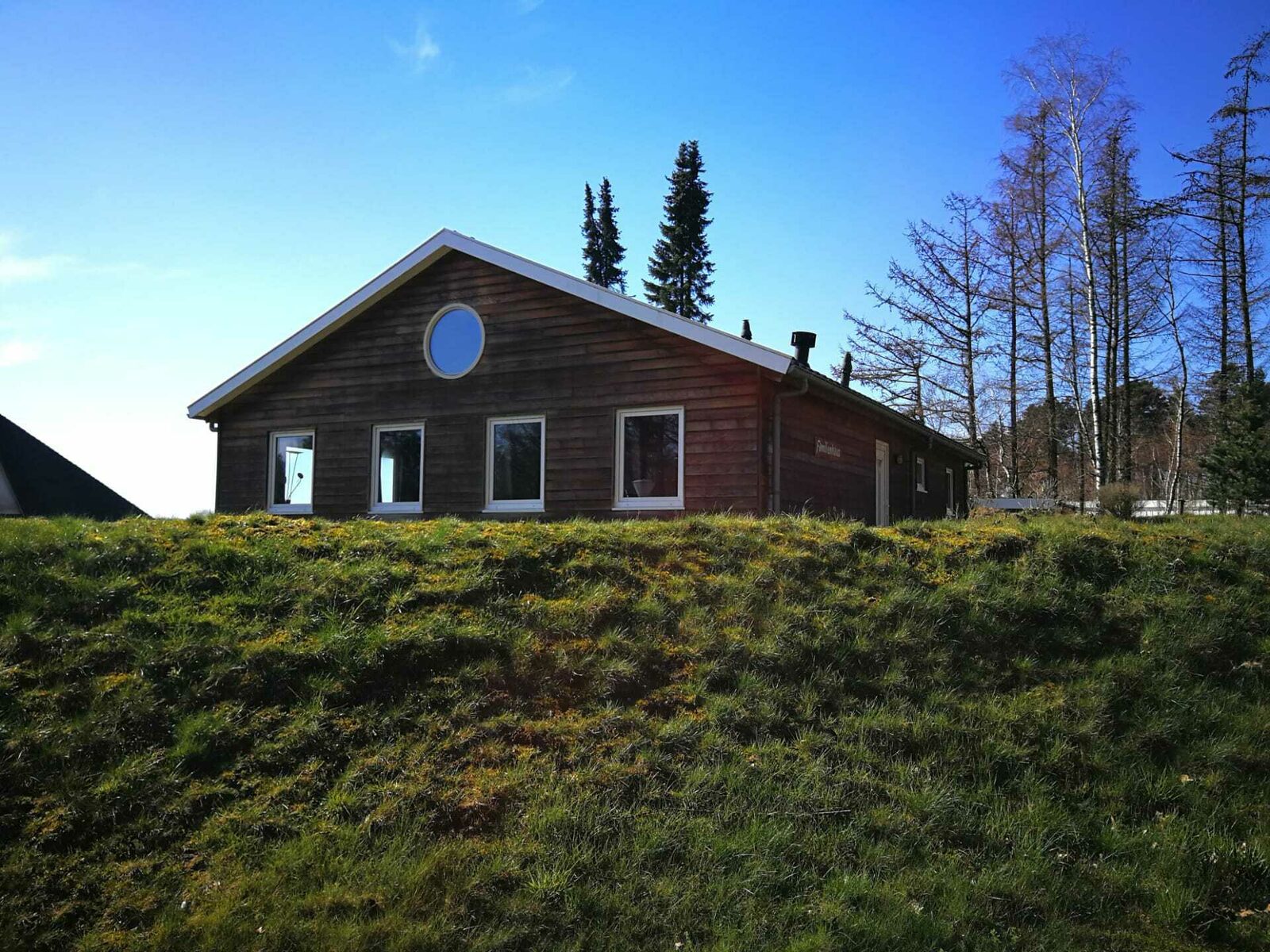 Familienhaus + Wanderhütte