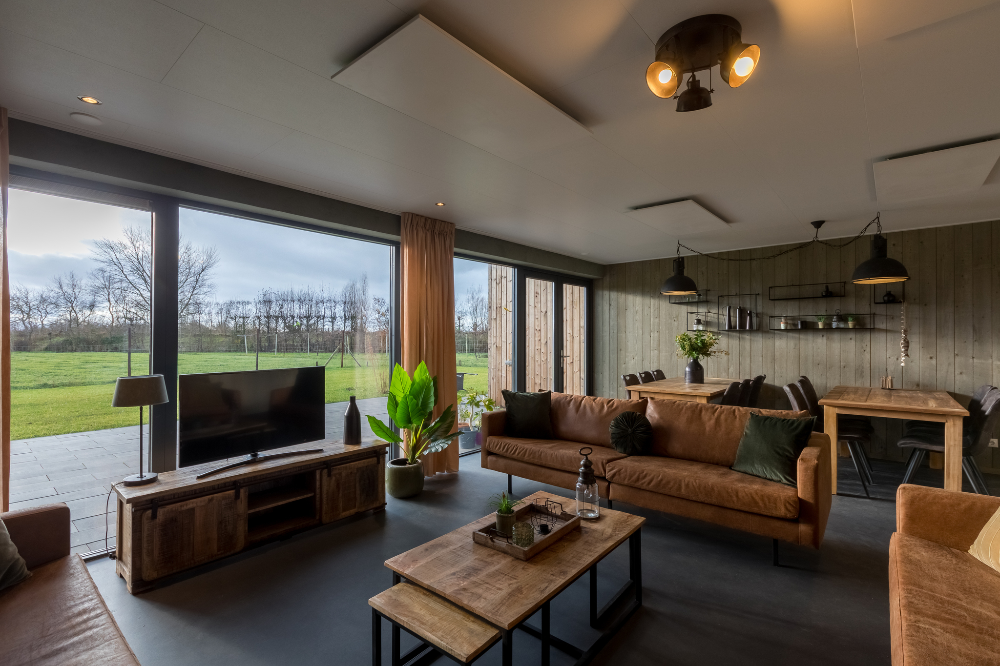 Holidayhome - Vroondijk 2 | Vrouwenpolder Zeebloesempje