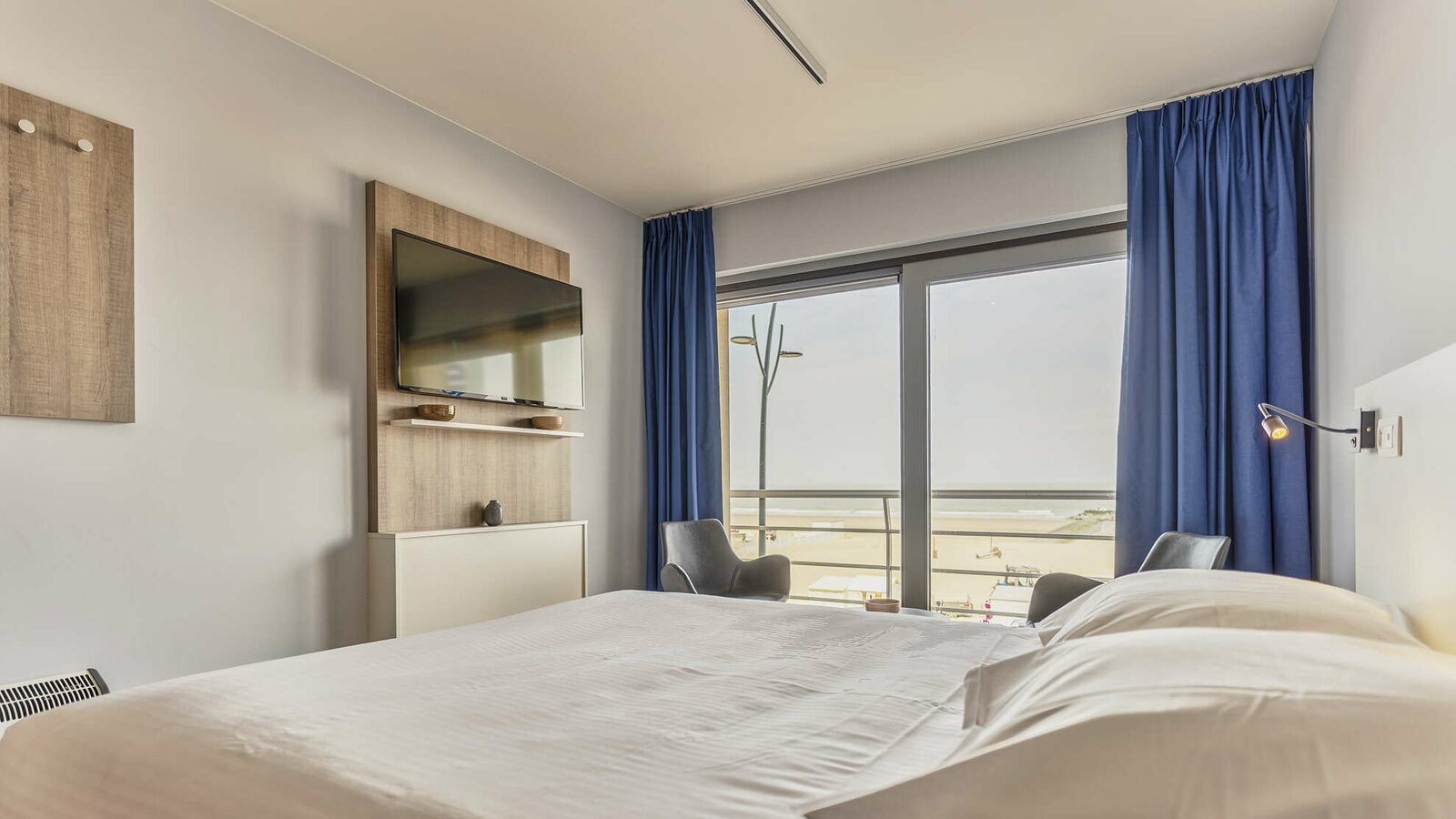 Essential Suite - 2p | Double bed | Balcony - Sea view