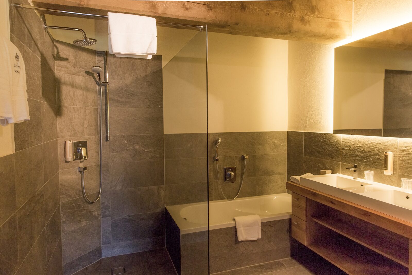 Luxe Appartement Plus | 6+2 Pers.