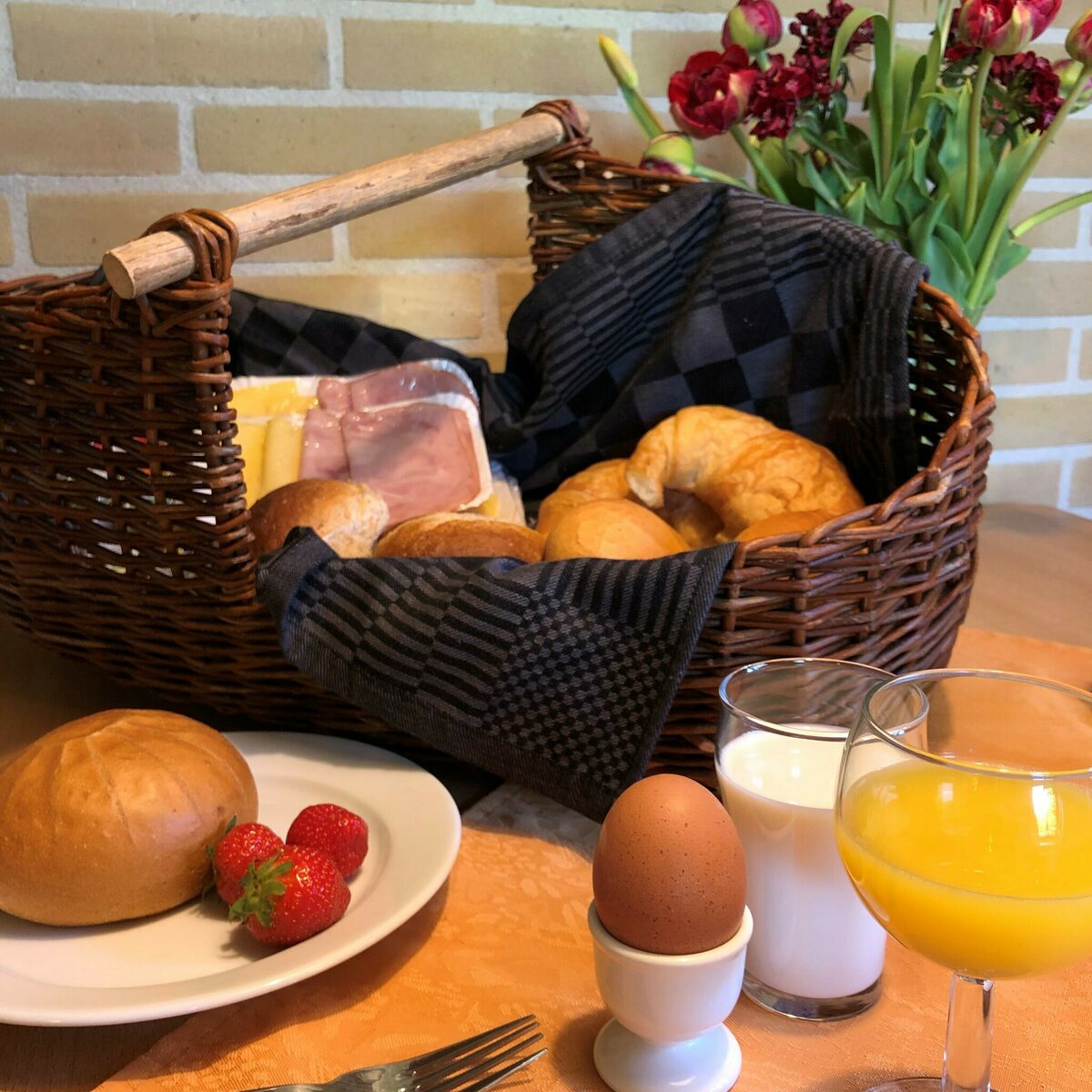 Petit Breakfast Service