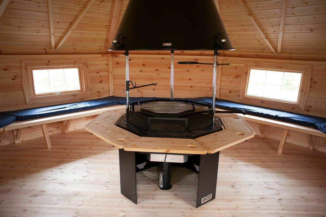 6 + 6 persoons Veluwe Villa met sauna en grillhuis