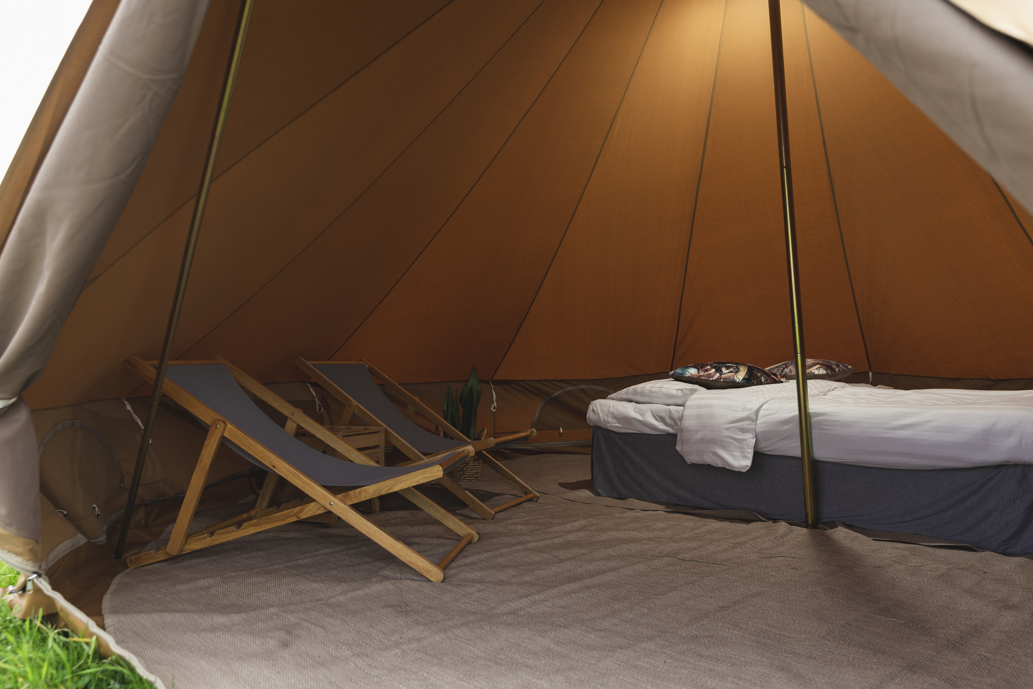 Pop-up glamping: Buurvrouws' Belltentje | 2-4 pers. - Zuna