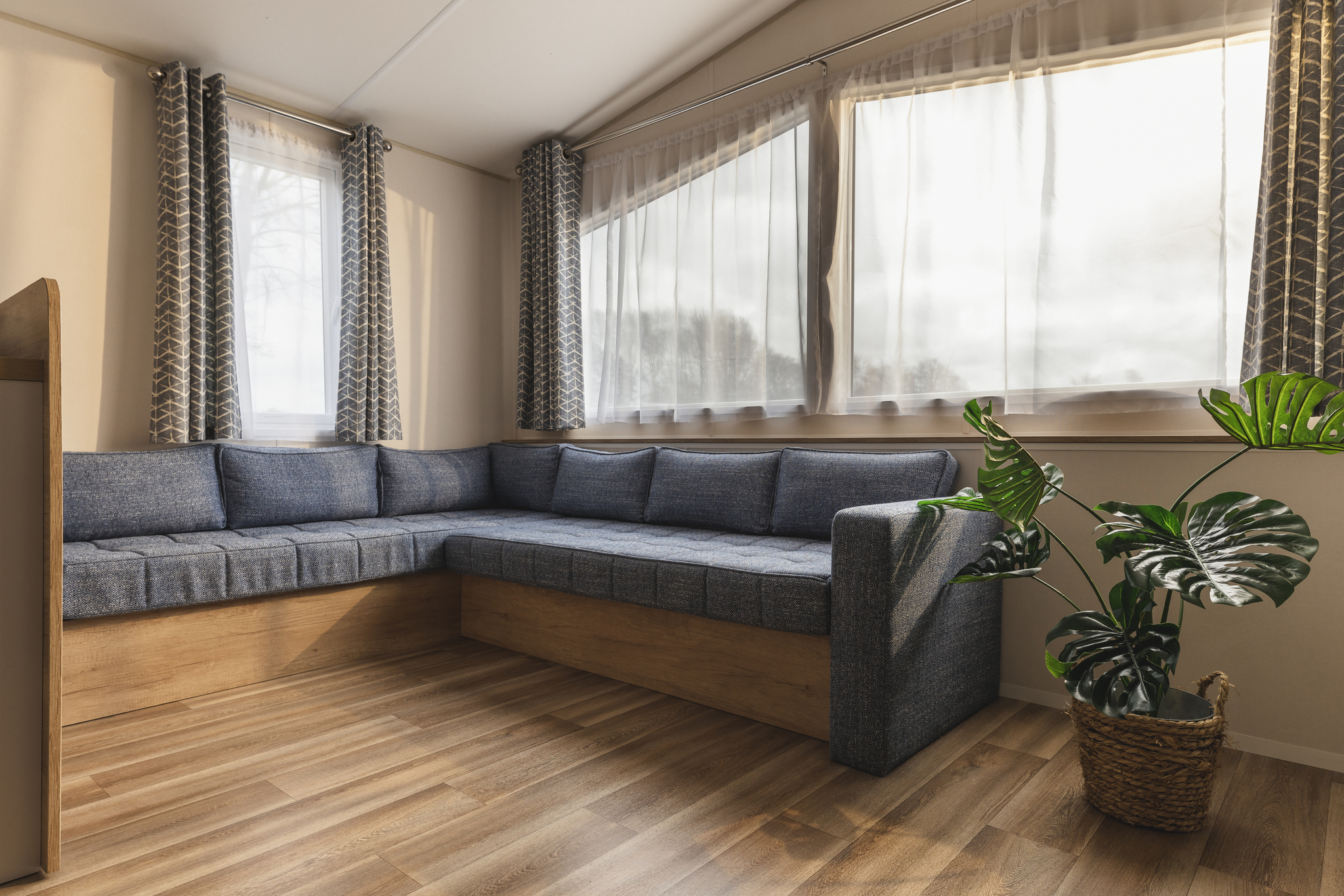 simple-home-i-4-people