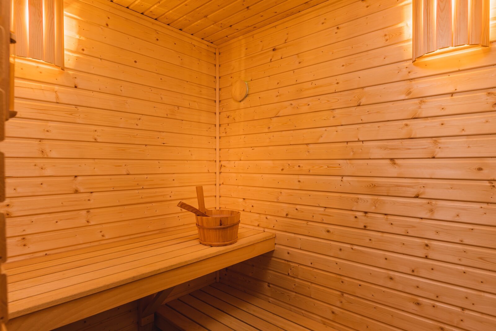 Panorama Wellnesslodge | hottub, sauna en ligbad | 2 personen