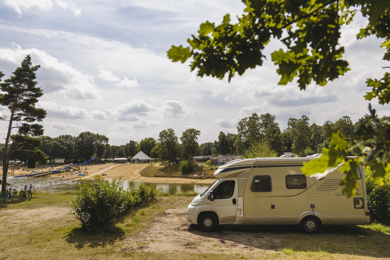 Camping WB Resort GmbH - Comfort kampeerplaats aan het water