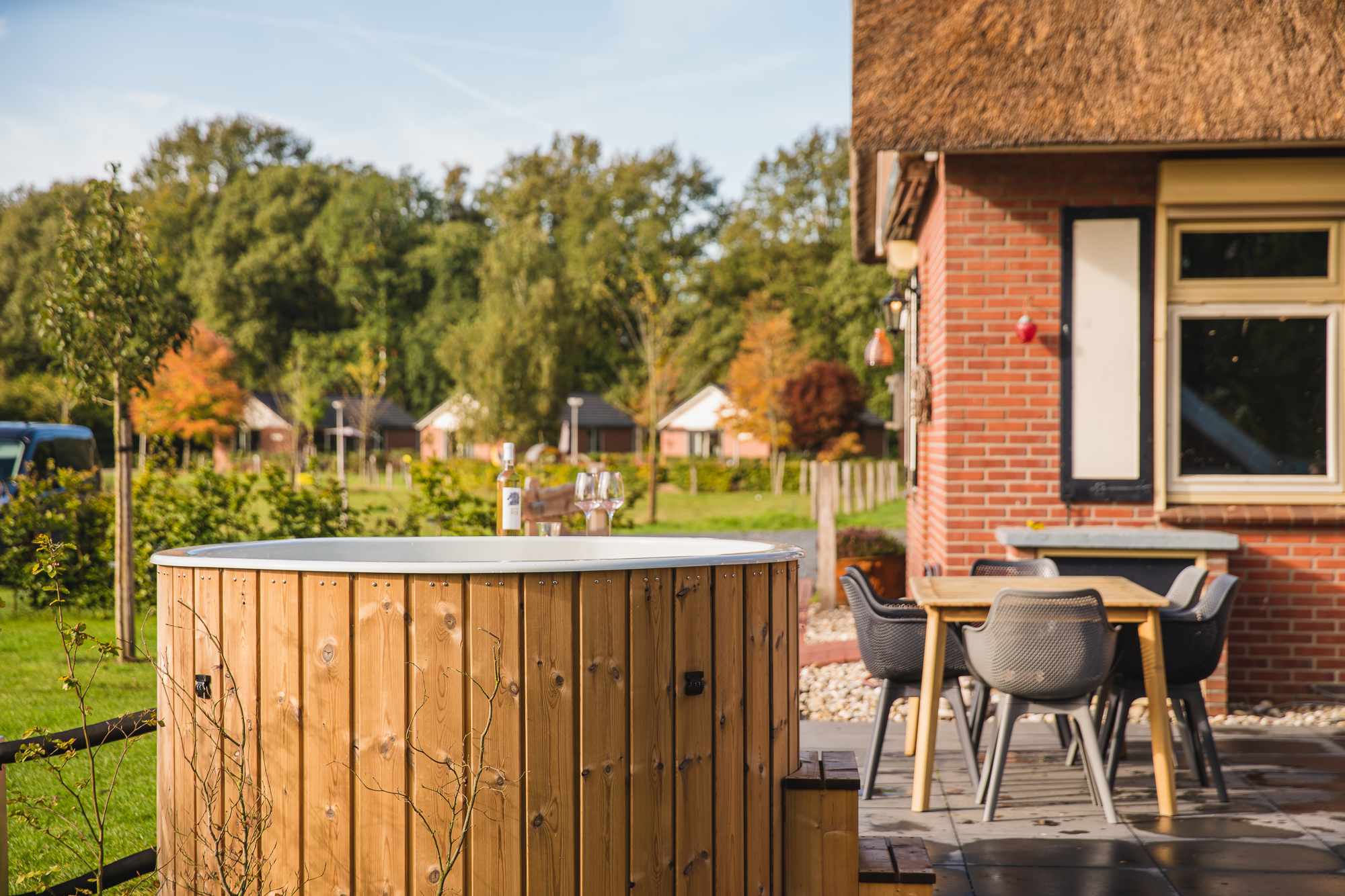 luxury-group-accommodation-for-14-people