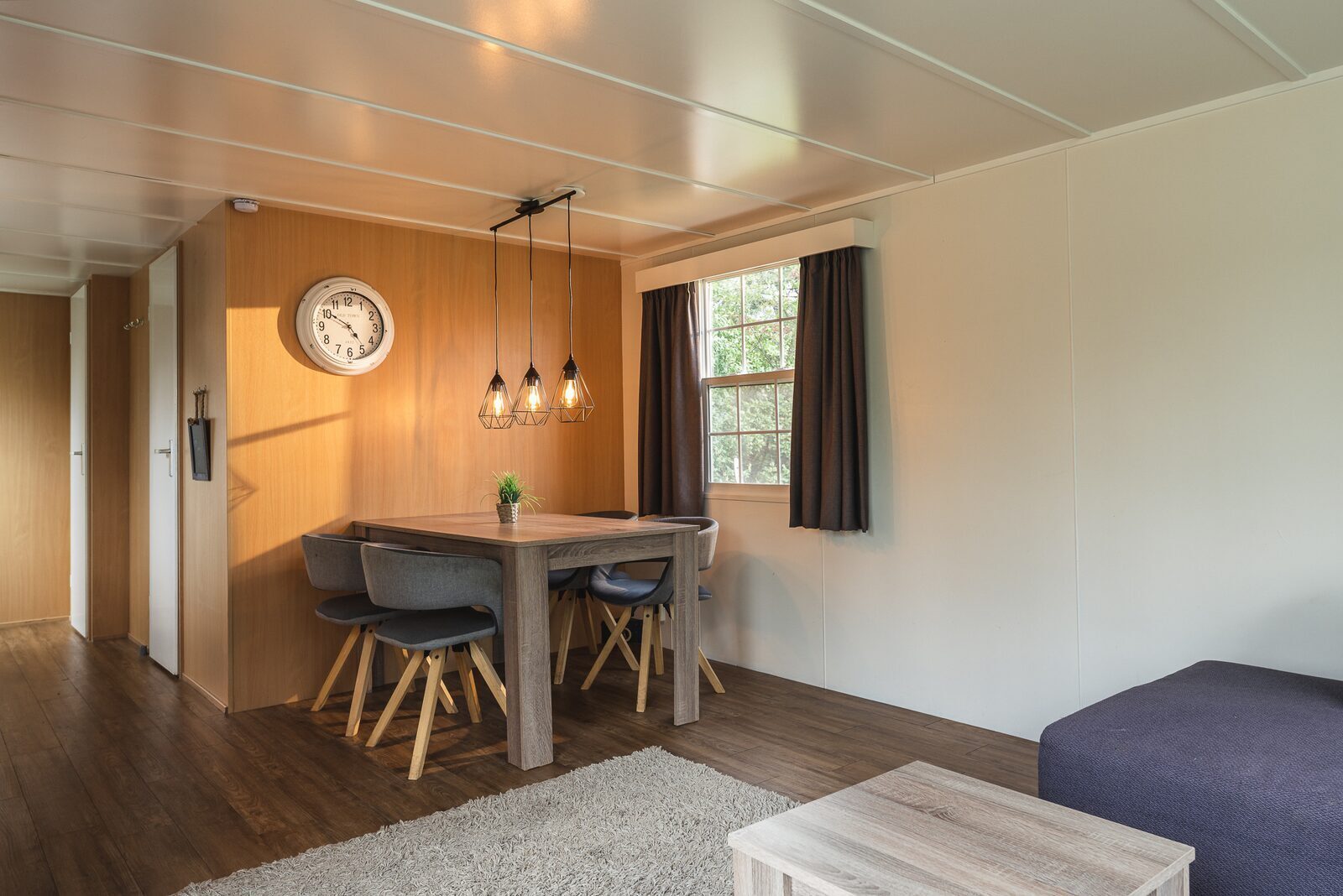 Bungalette 4 persons basic with hottub