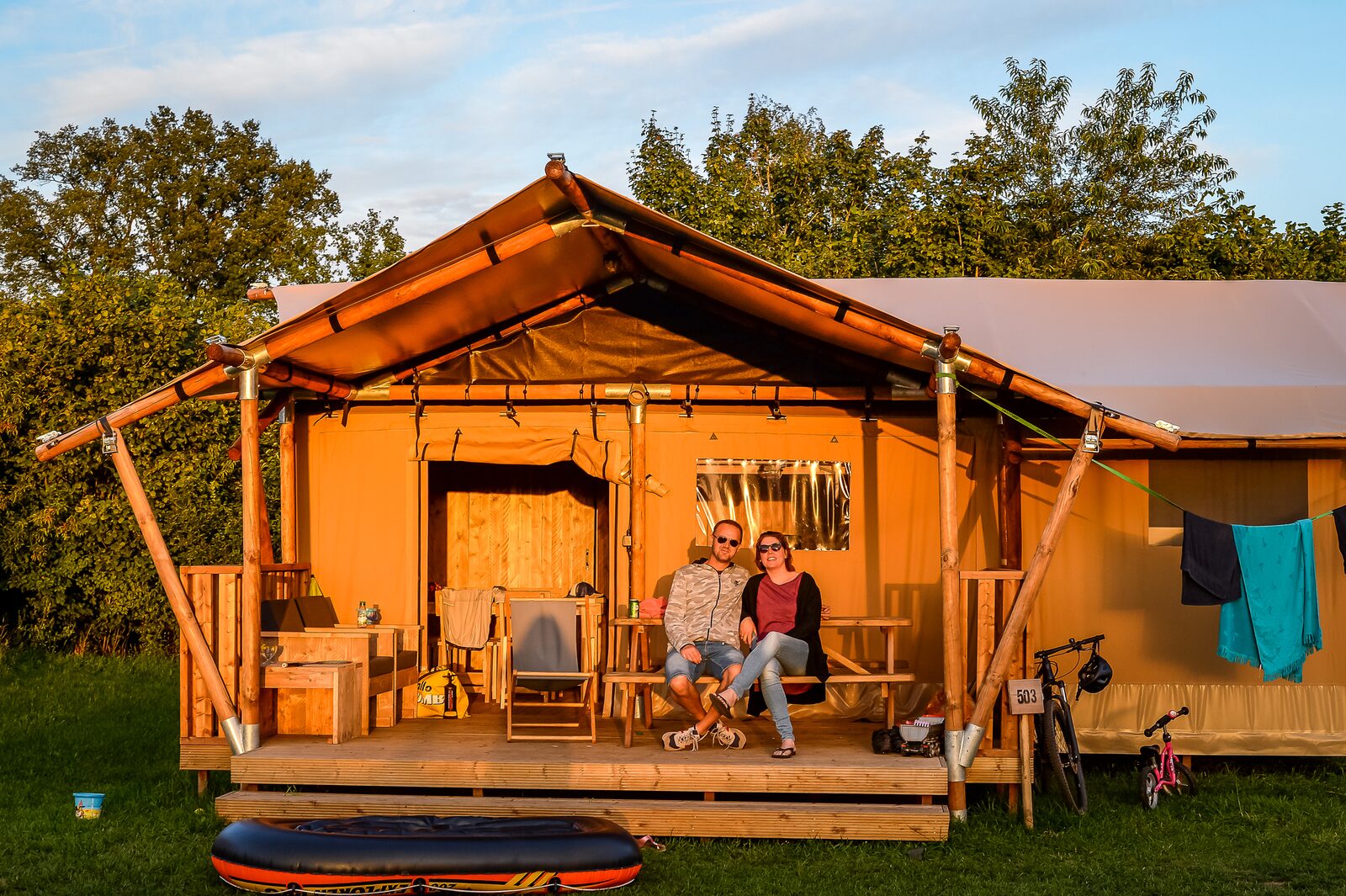 Safari-Zelt mit eigenem Sanitärbereich ~ mit Panoramablick