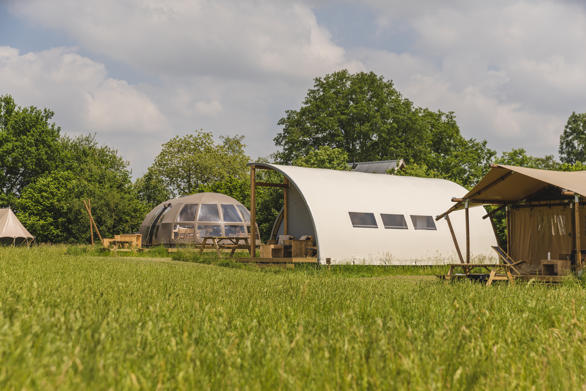Riverdome with private sanitary faciliti - Zuna