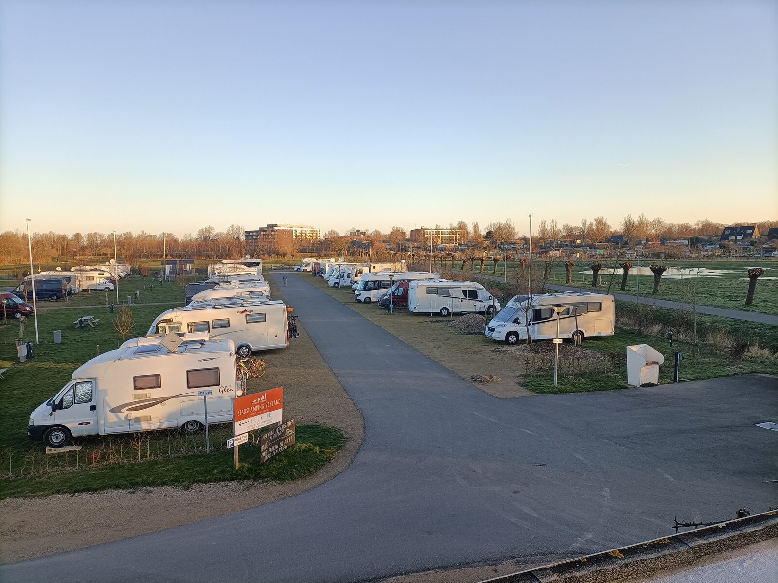 Camperplaats Standaard (niet voor caravan / tent)