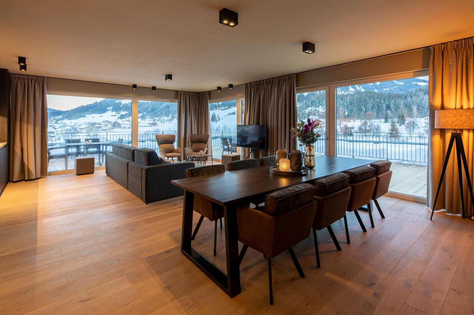 Penthouse Apartment | 6+2 Pers.