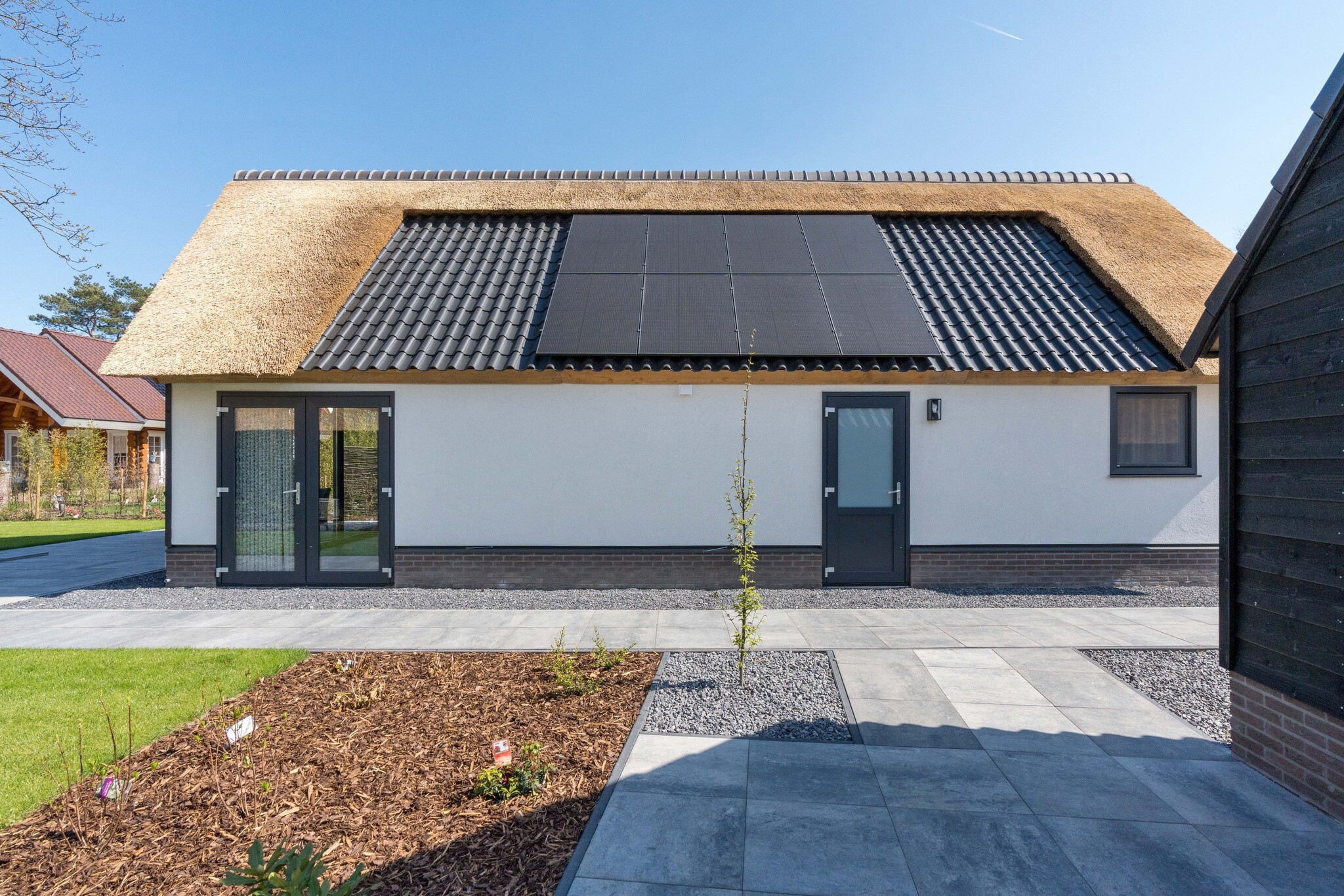 farm-lodge-670