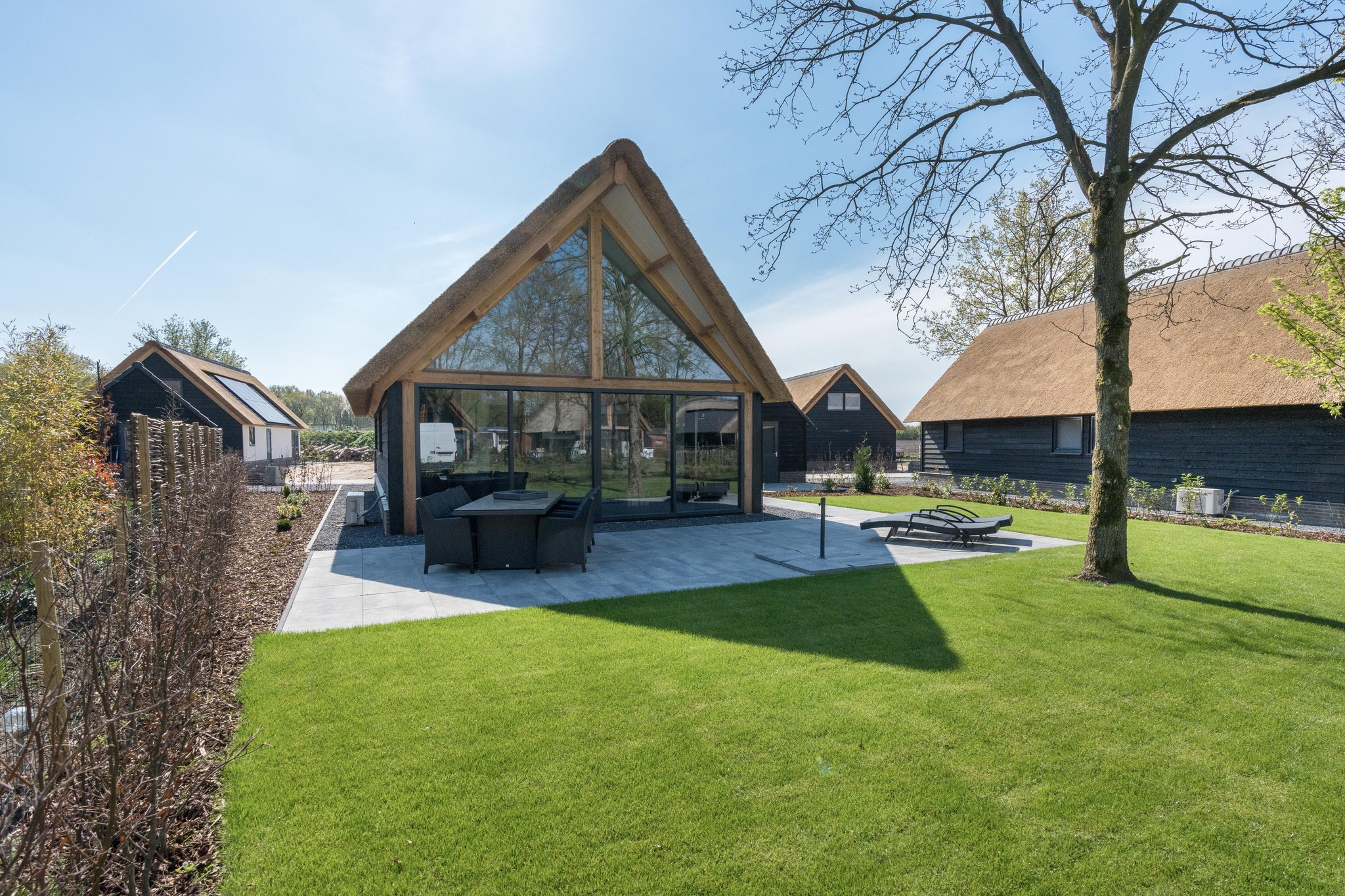 farm-lodge-670