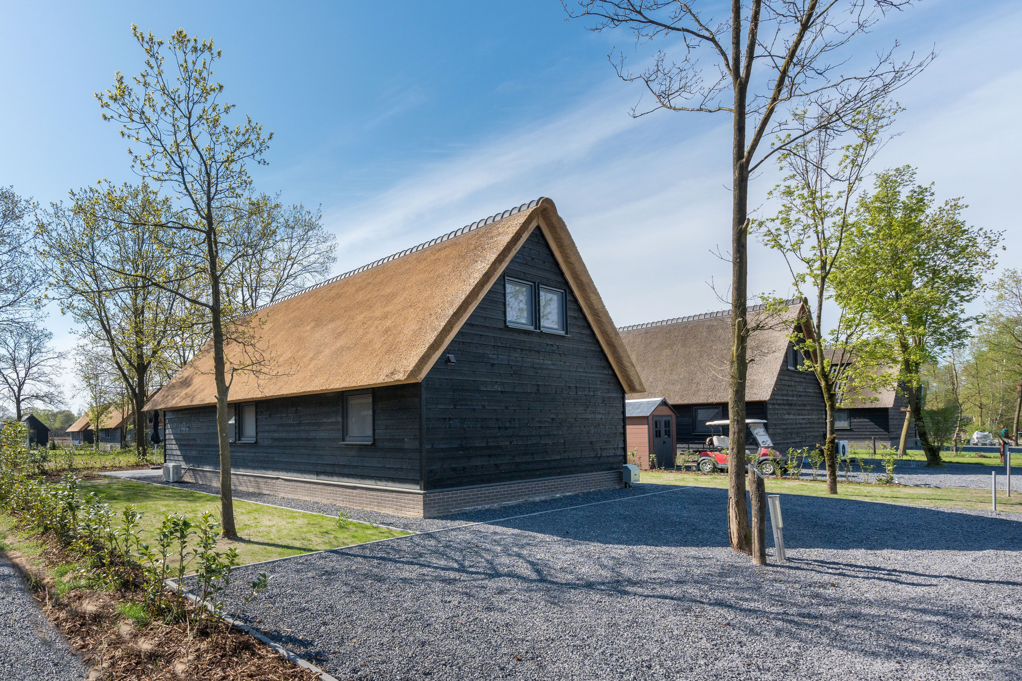 farm-lodge-674