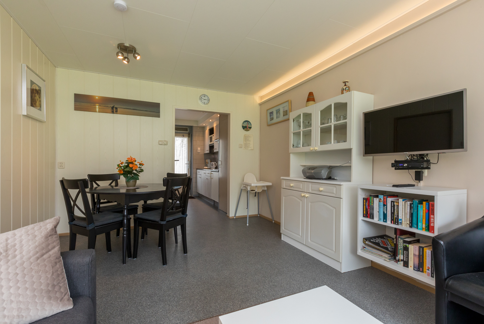 Apt - Burg. van Woelderenlaan 100-2 | Vl - Vlissingen