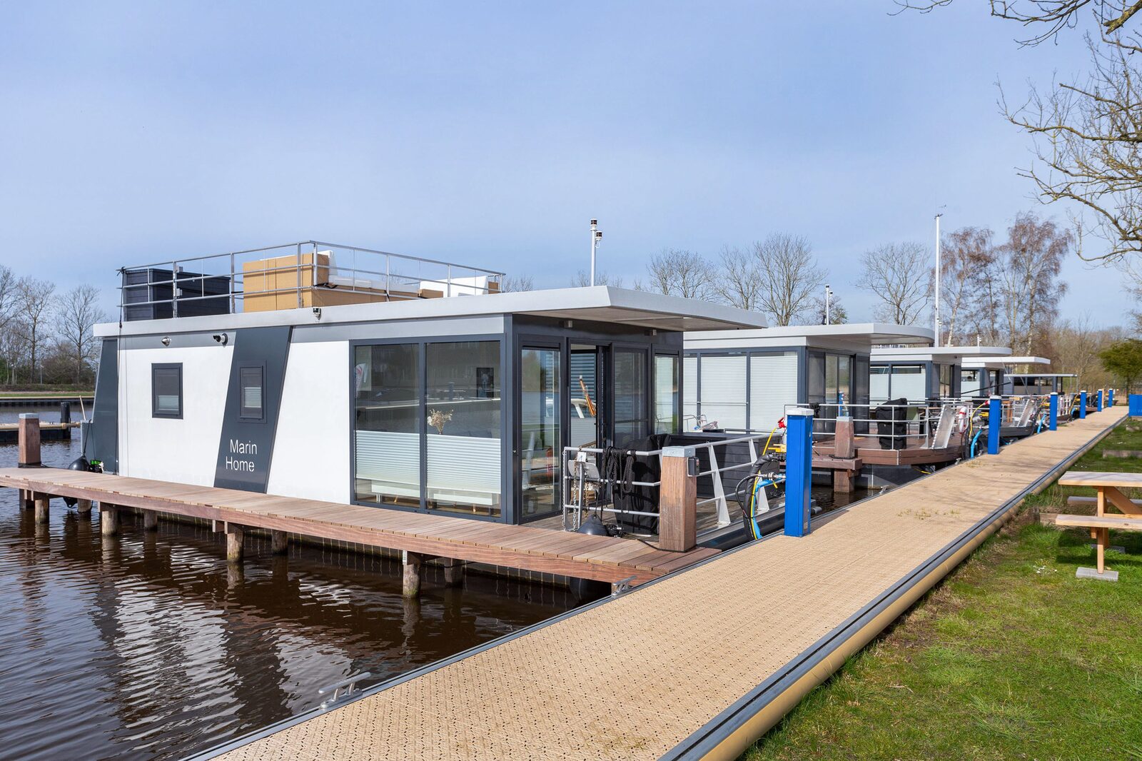 Houseboat Aqua Dolce met tuin - Paviljoenwei 2 | Offingawier