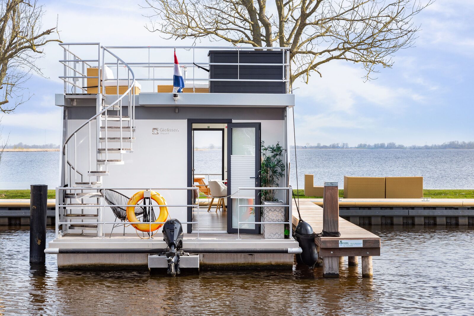 Houseboat Aqua Dolce met tuin - Paviljoenwei 4-12 | Sneek (Offingawier)
