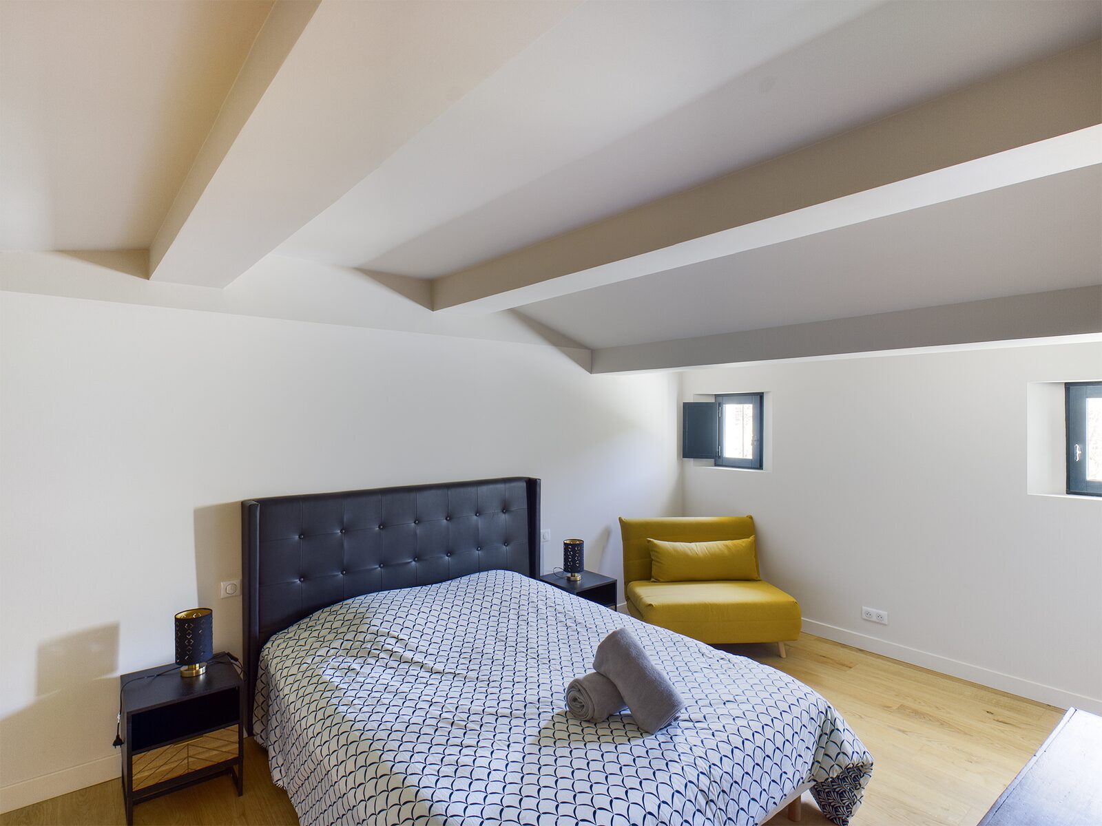 Mas du Rocher - luxe vakantiehuis met zwembad op het Franse platteland