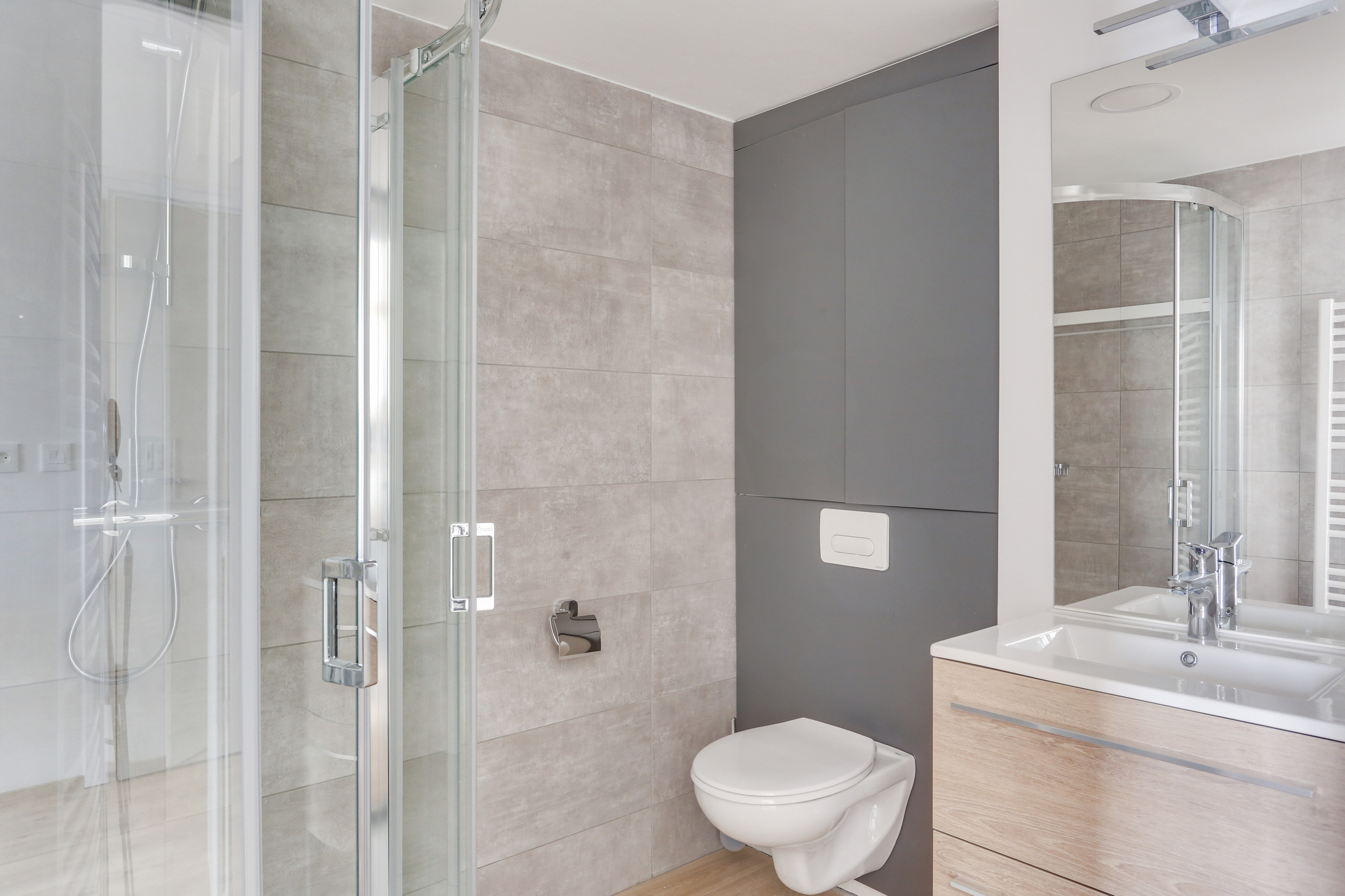 Deluxe suite for 6 people with 3 bedrooms and balcony afbeelding