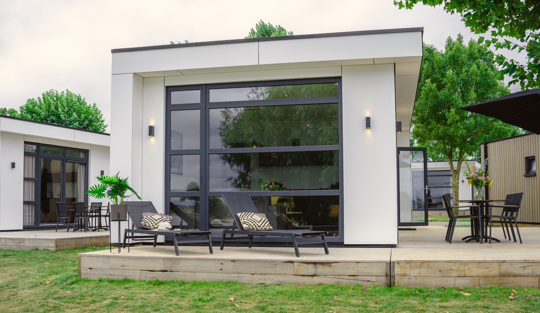 villa-maritiem-waterfront-6-people