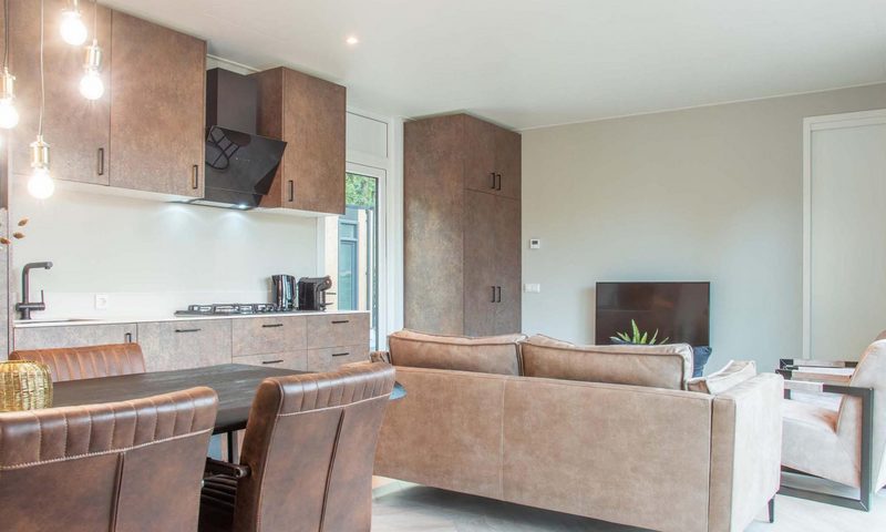 veluwehoeve-4-personen-wellness-hottub