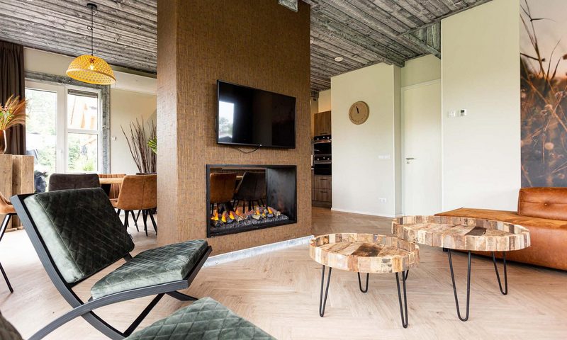 villa-12-personen-zwembad-en-wellness-spa