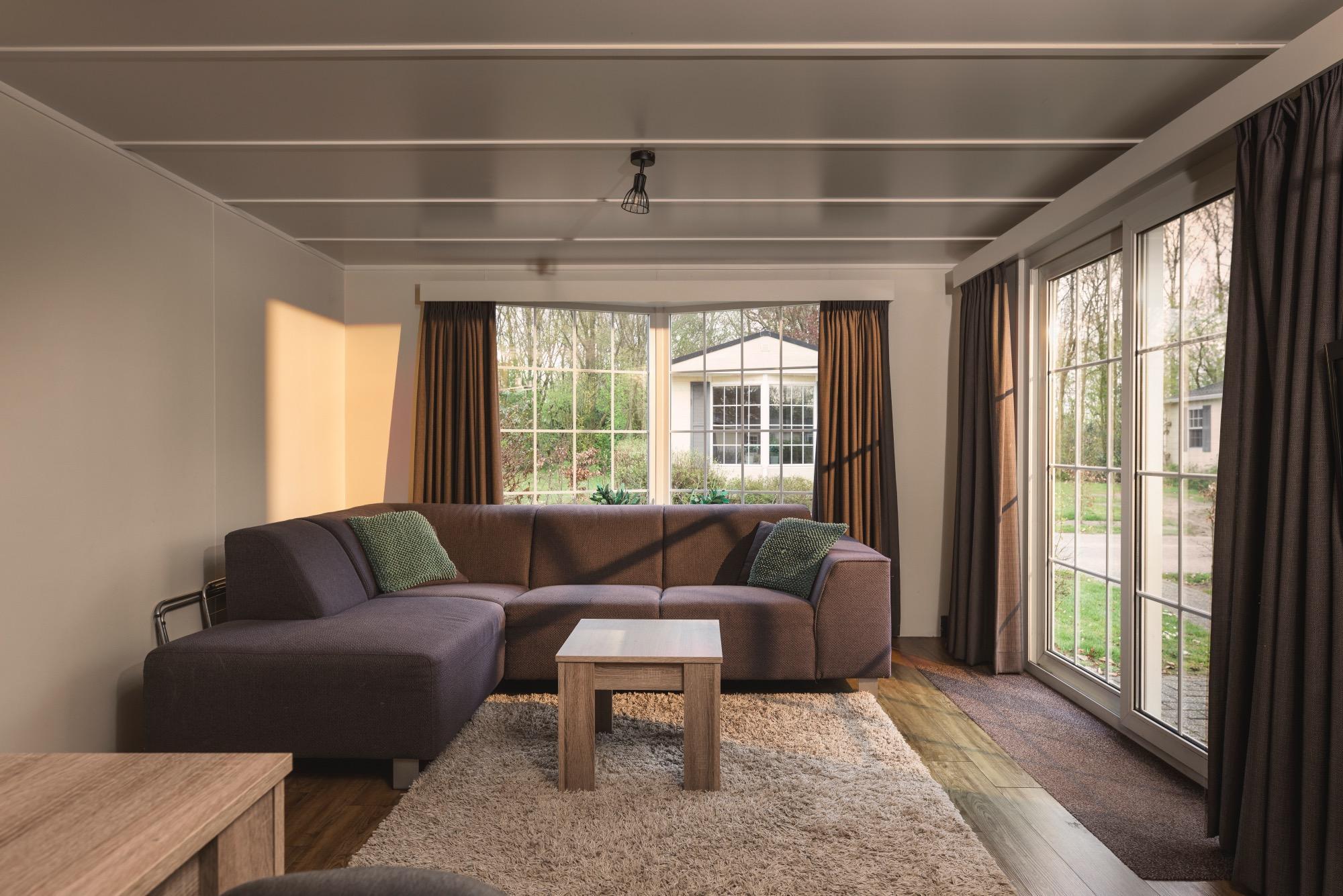 Bungalow near the river I 4 persons
