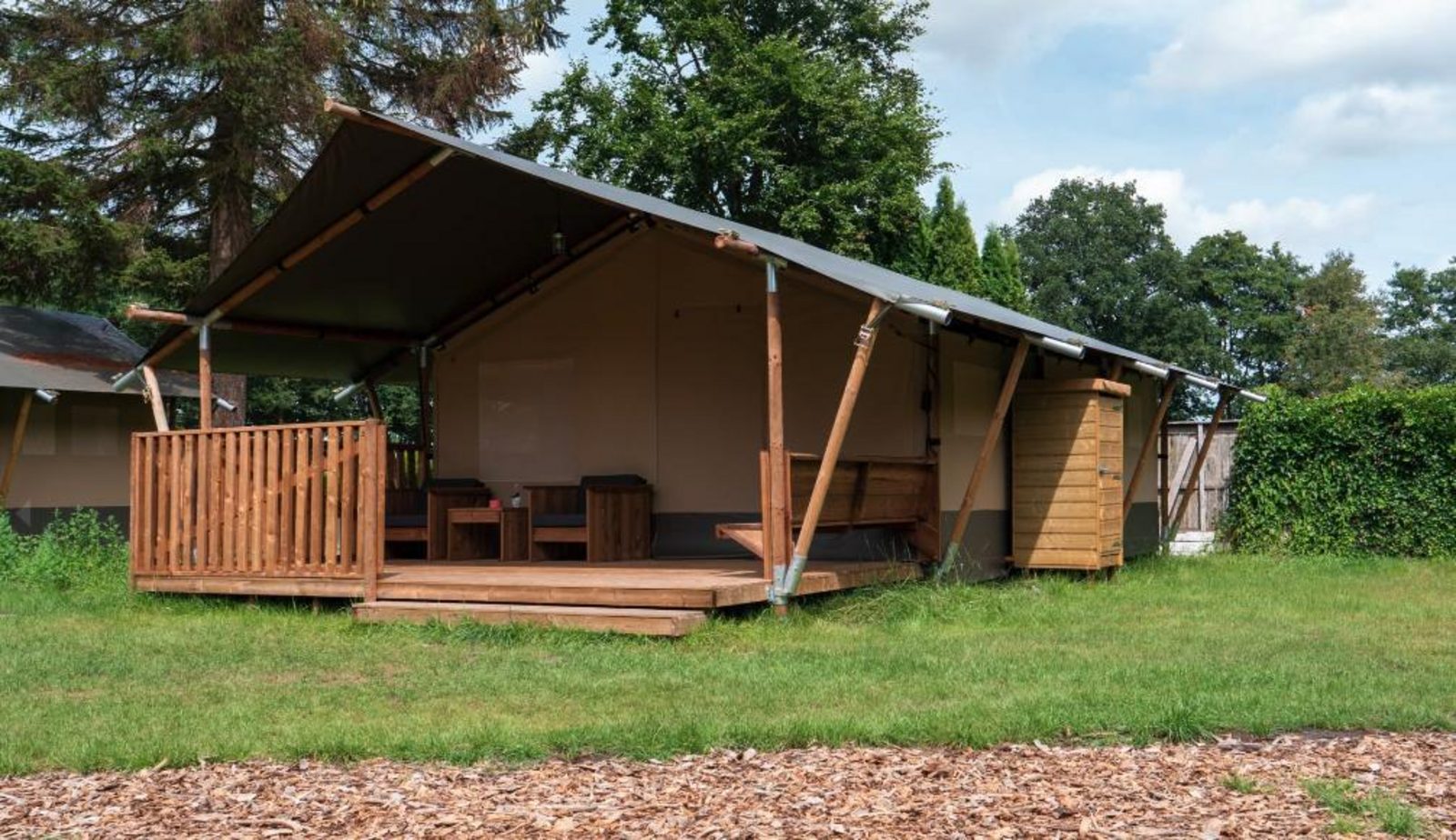 Safaritent met sanitair | 6 personen