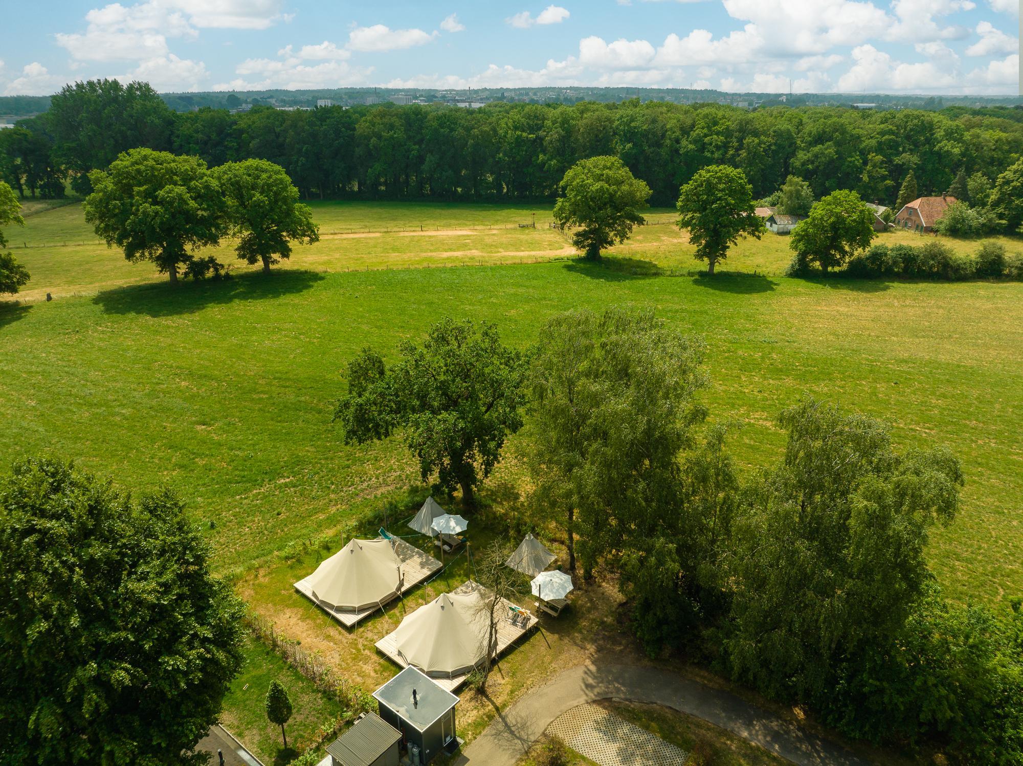 Happy in the meadow tent with private sanitary facilities | 2 pers. - Zuna