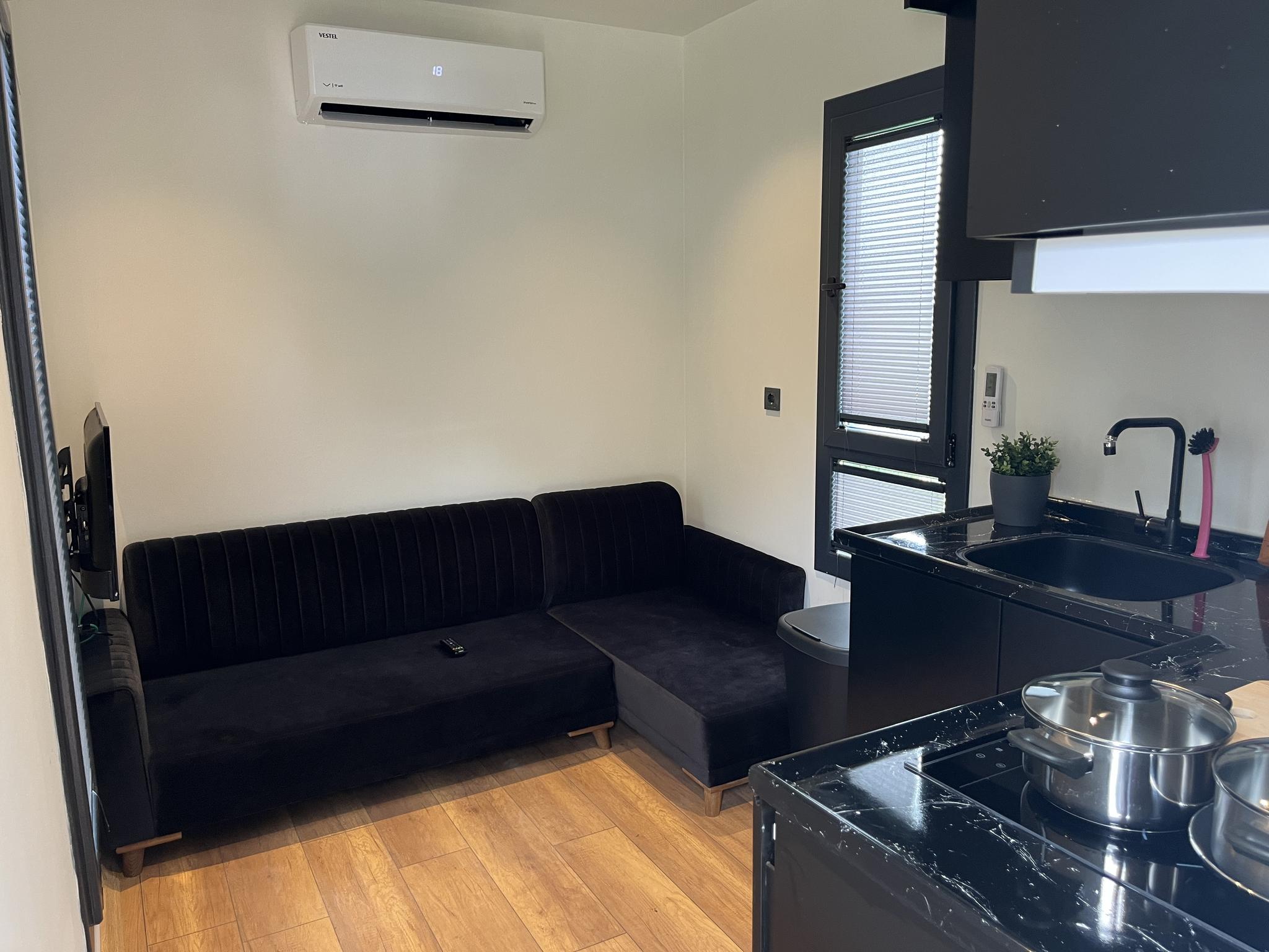 tiny-house-two-person