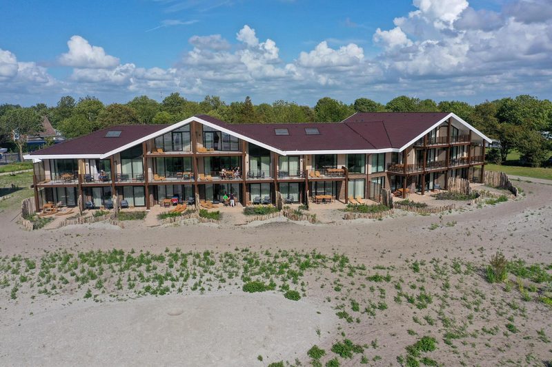 Soal Beach Resort | Vakantie aan het water in Friesland