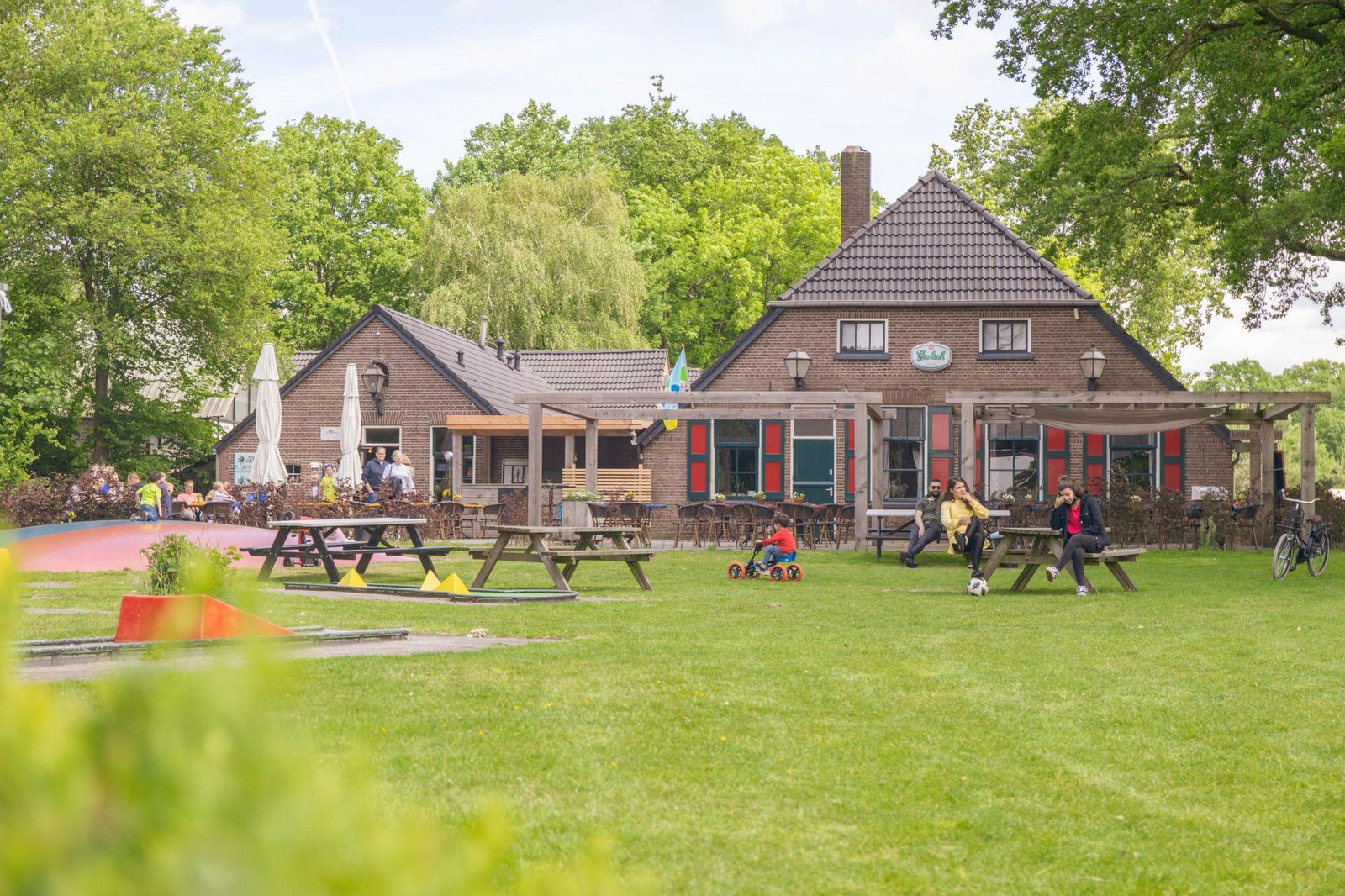 2 - 4-persoons Safaricottage XS met privé sanitair
