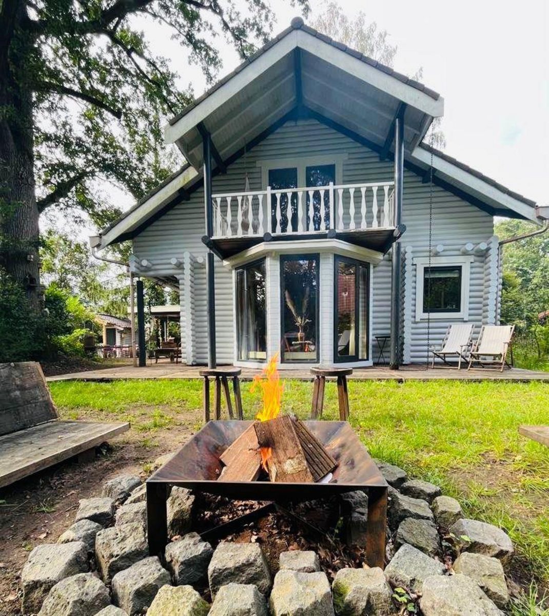 Superior Lodge