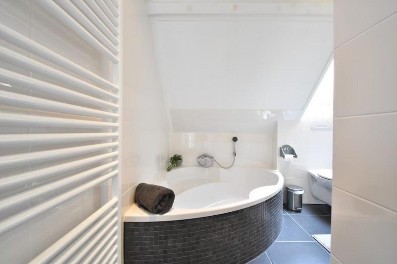 VZ2339 Apartment in Wolphaartsdijk