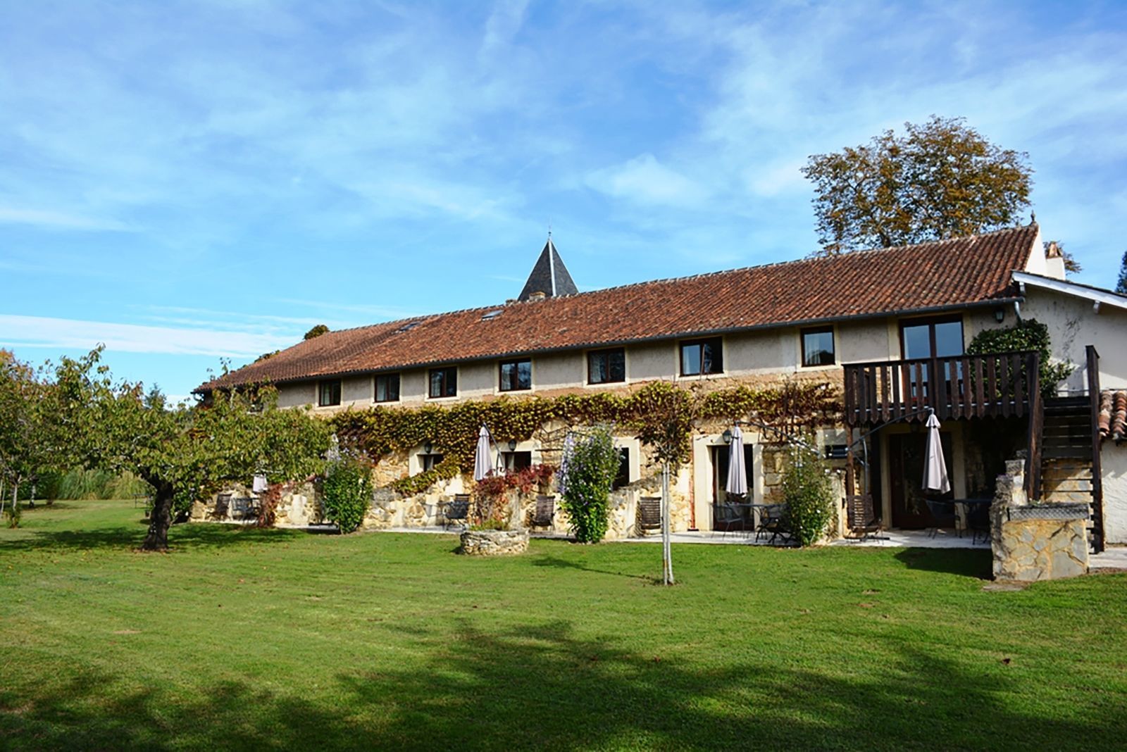 Chateau Prayssac - C vakantiehuis met zwembad  