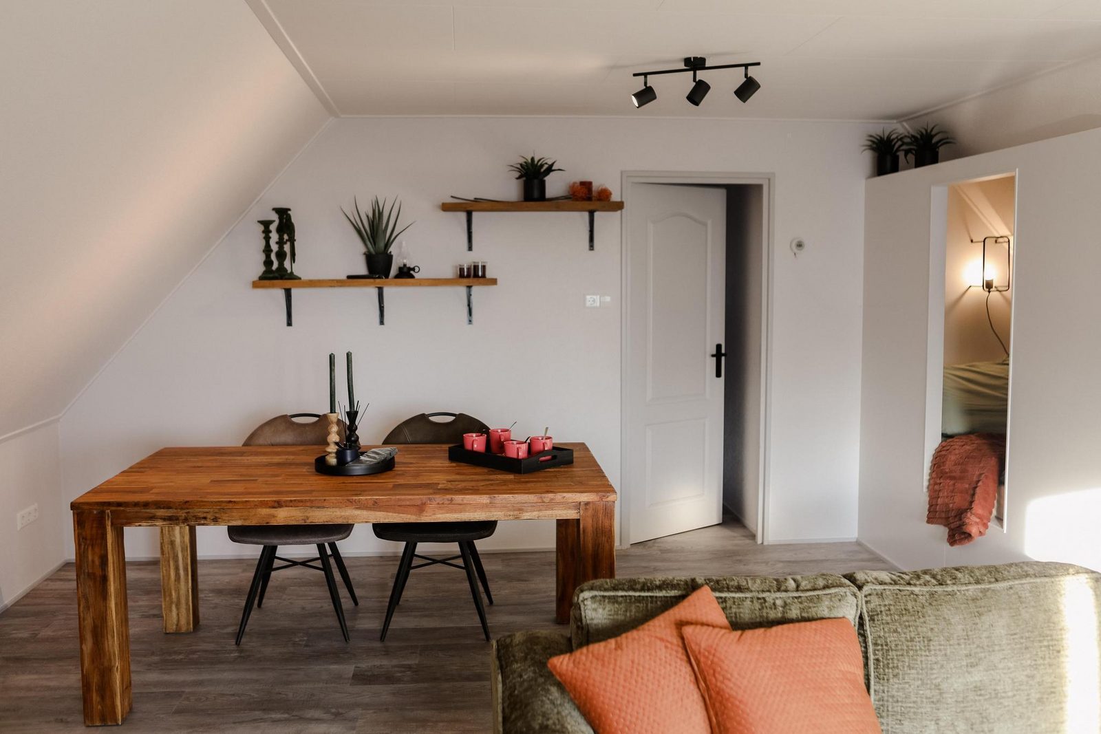 VZ2344 Holiday apartment in Wolphaartsdijk