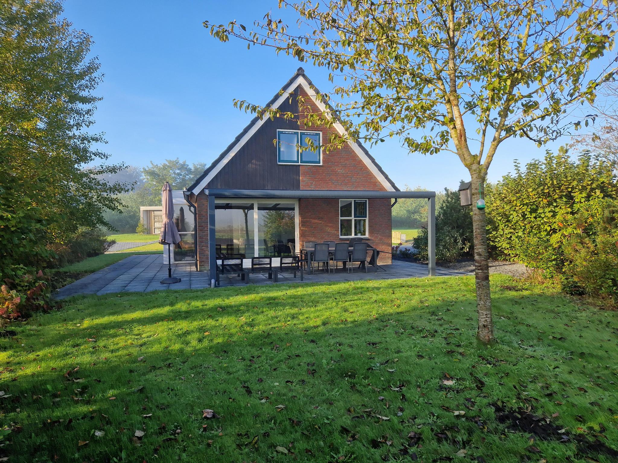 Vrijstaande bungalow voor 8 personen, volledig ingericht.